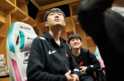 亚博-Rookie新星关键助攻表现惊艳，DWG未来可期！的简单介绍