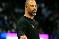 亚博- 风云突变！休斯敦火箭关键时刻内部沟通，葡超版图或变，震撼外界，身体对抗强度拉满