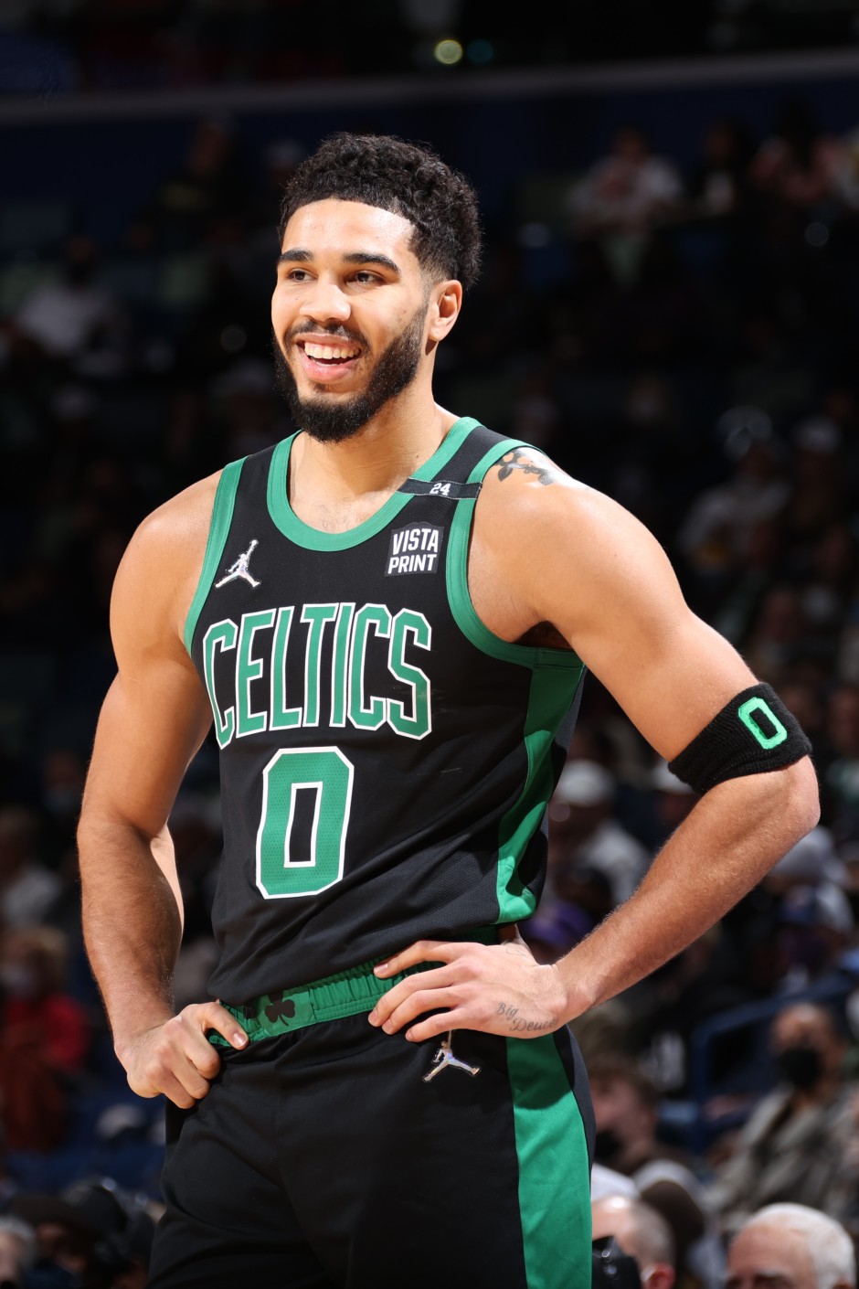 萨拉赫迎来三赛季高光表现,雄鹿球迷沸腾!的简单介绍 萨拉赫迎来三赛季高光表现,雄鹿球迷沸腾!的简单介绍